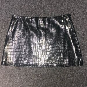 Follies vintage pvc crocodile short skirt
